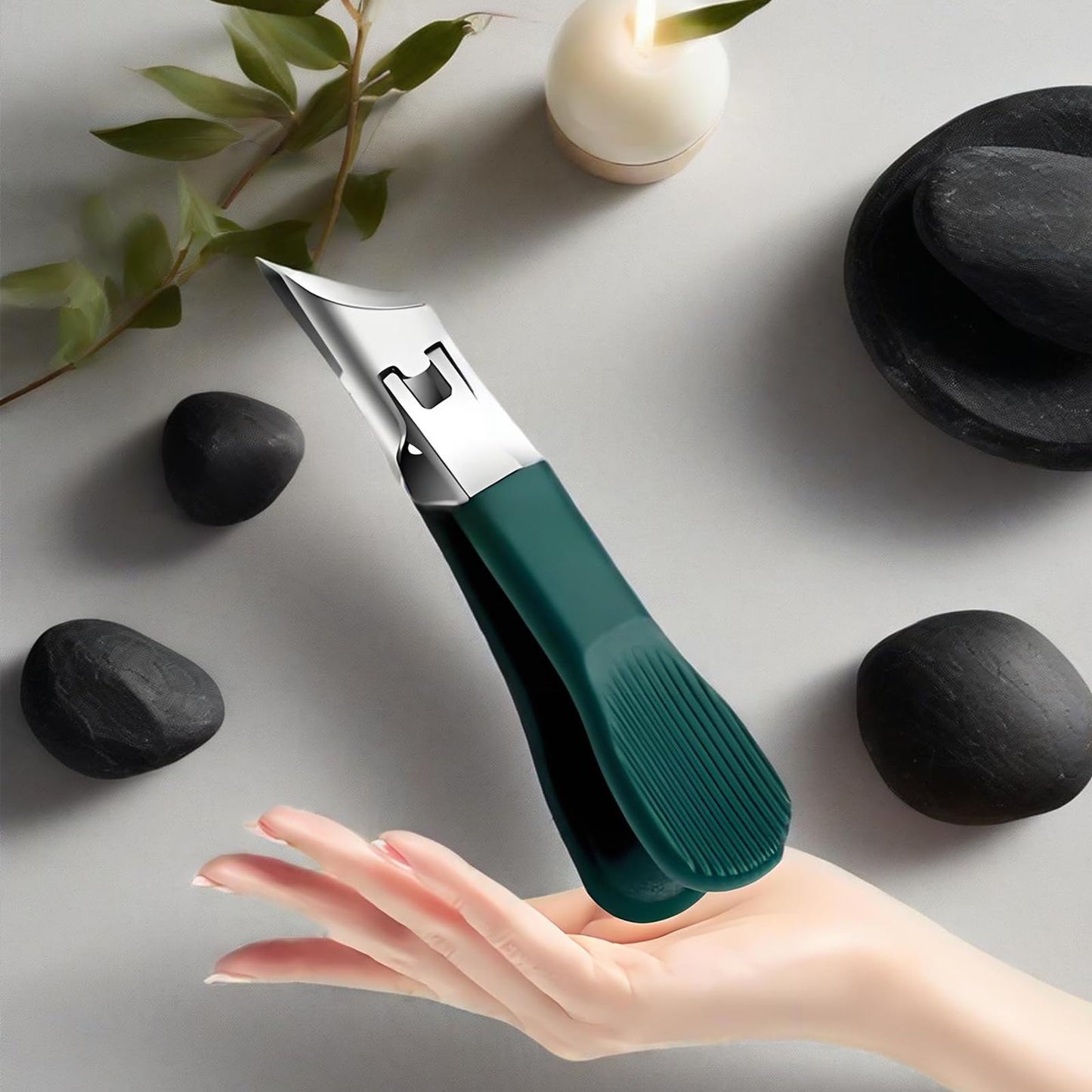 Professional Set Eagle - Beak Beveled Nail Clippers: Multifunctional, Large - Opening Anti- Splash Household Nail Clippers Set for Thick & Hard Nails.