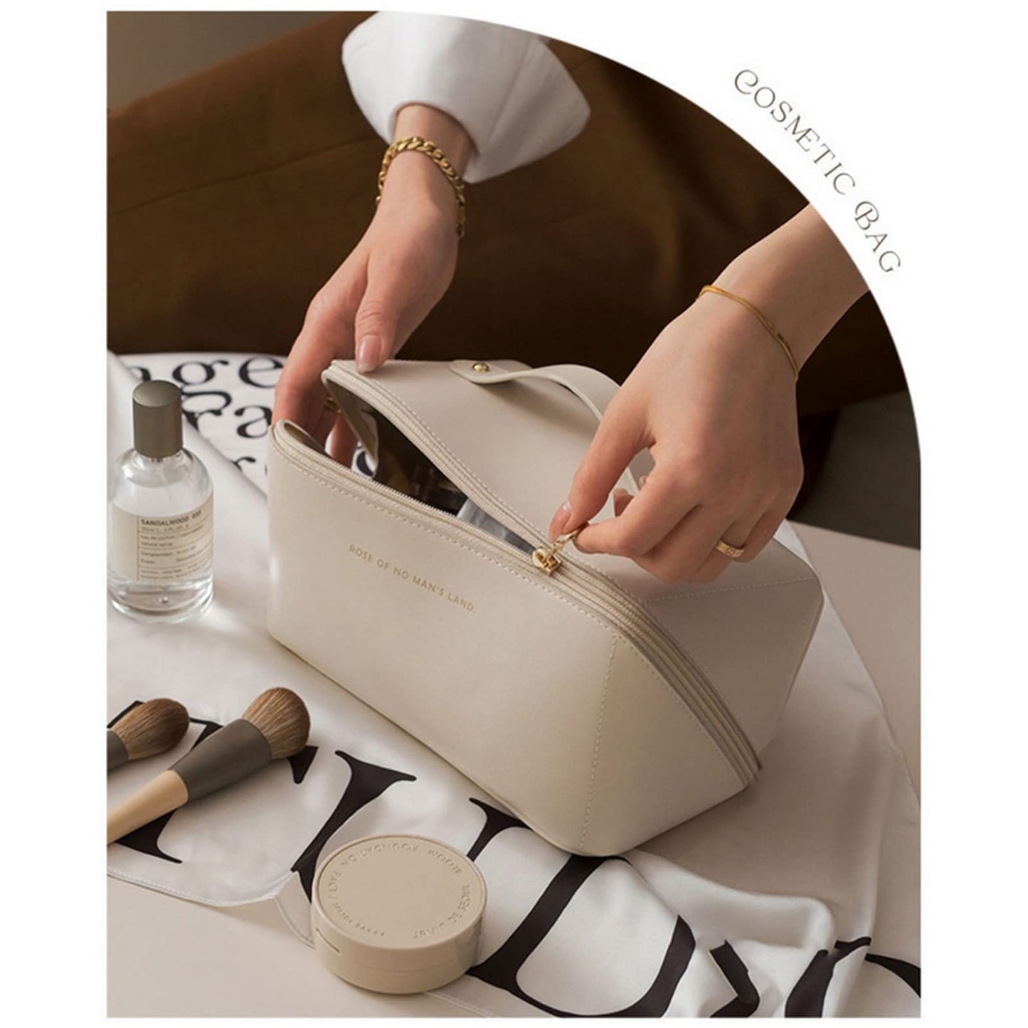 Compact yet Spacious Makeup Pouch: Ideal for Daily Use, Weekend Trips & Professional Makeup Artists